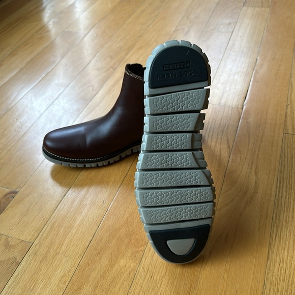 Cole Haan Men’s Waterproof boots - Picture 3 of 4